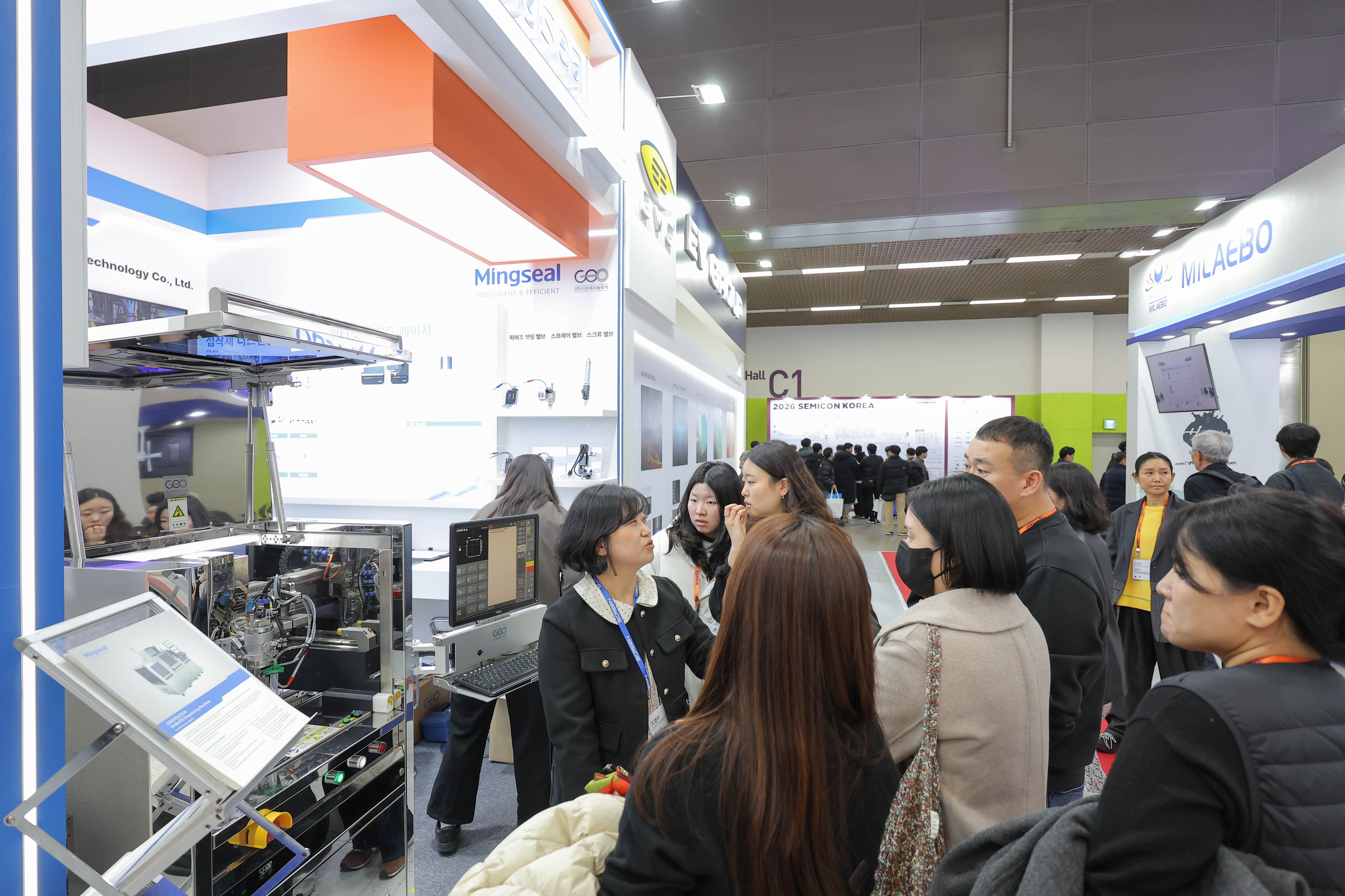 6088567bb2610b9b0a33077bd8818dd7-sz_1537402